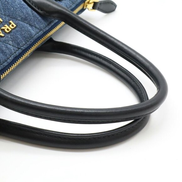 PRADA Black Leather Shoulder Bag - Picture 6 of 9